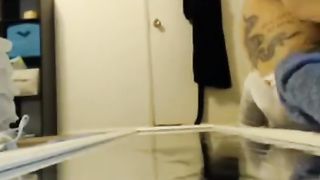 Girl uses vibe to squirt on mirror