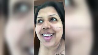 Daring mallu aunty step out of house full naked
