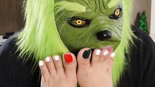 officialdojafootqueen calm down grinch gentle but you see how long pussy hair getting should xxx onlyfans porn videos