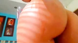 derty24 - Stunning And Curvy Babe Dancing On Webcam (No Sound)