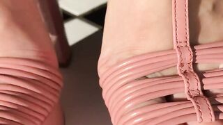feetbraga mostrando essa sandália linda nós pezinhos ❤️_ xxx onlyfans porn videos