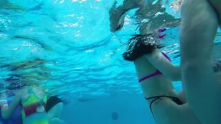 Filming Teens Underwater With Hidden Cam!