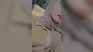Hijabi Colmek