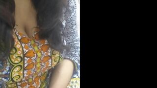 Sumi Ansasi Karachi ki big tits