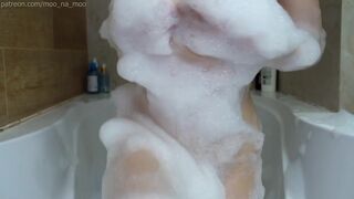 Moona ASMR Nude Soapy Bathtub Patreon Video Leaked