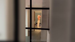 Daisy Keech Nude Voyeur Shower Nip Slip Video Leaked