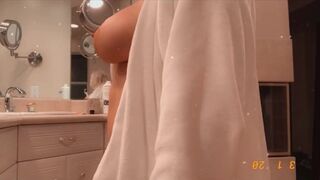 Zoie Burgher Nude Tits & Pussy Show Leaked