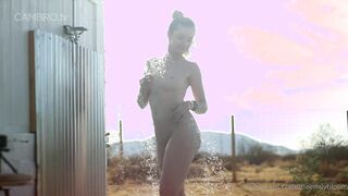 Emily Bloom - Nude Outdoor Shower
