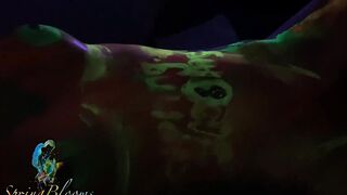 springblooms neon teen gf makes him cum & uses sperm from condom under the uv light video