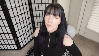 MissPrincessKay Answering Questions While Deepthroating