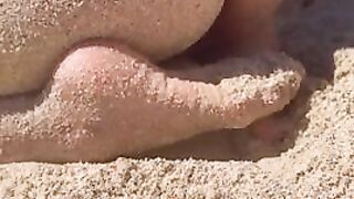 Francesca Farago nude in the beach Porn Video