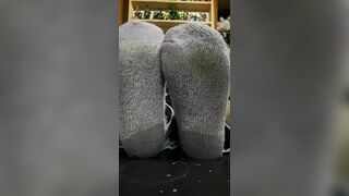 Smelly socks joi