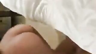 He fucks hard and makes her squirt