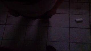Student hard fucking in the toilets
