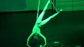 dasnya sommer "acrobatic ballet"