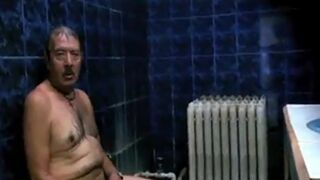 Hot Daddie in Sauna