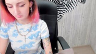 dorothy_coy please be a whore, no panties next time
