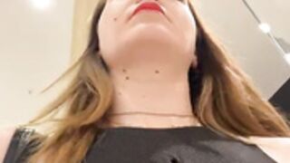 didihairypussy_Stripchat_2022-07-21 - Public Mall Tease