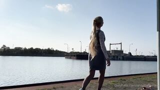 annabellement highheels vs sneakers which shoes fit best to my grey dress and charcoal pantyhose v xxx onlyfans porn videos