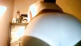 mrno - black babe with great but shaking it on webcam (MrNo)