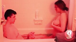 Intimate Bubble Bath Sex - BEDGSM_BEDGASM