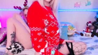 AlexRoseLiRed-hornybunnys-chaturbate-webcamshow-23-12-2