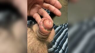 8hours of feeding maggots have ravaged my dicklet